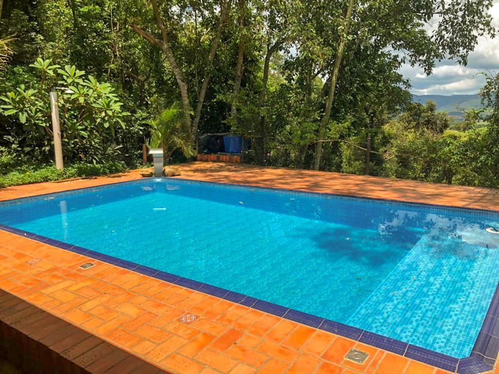 Casa De Campo Araxa Na Montanha Com Piscina Піракая Екстер'єр фото